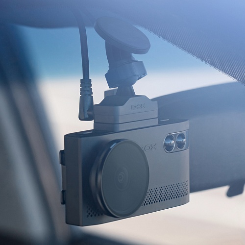 Видеорегистратор с радар-детектором iBOX EVO LaserVision WiFi Signature Dual